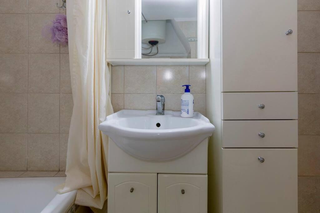Ria'S Apartment In Corfu Town Екстериор снимка