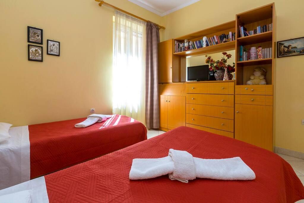 Ria'S Apartment In Corfu Town Екстериор снимка